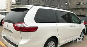 丰田瑞纳商务车7座价格(丰田塞纳七座)