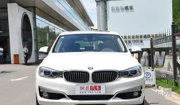 宝马3系价钱(保时捷试驾预约)