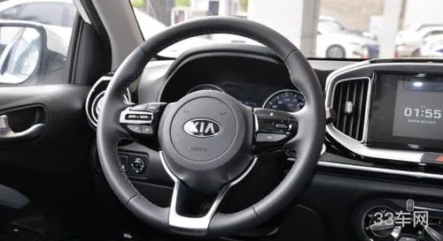 奕跑到底值不值得入手(女士小型汽车10万左右)