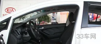 起亚k3低配多少钱(东风悦达起亚k3落地价)