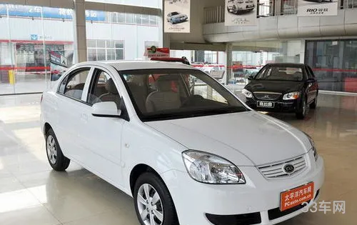 女士小型车3万自动挡(3万左右的自动挡汽车)