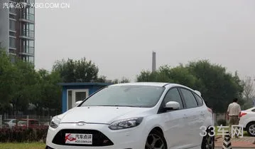 福克斯sT进口版2024(2023款福克斯ST)