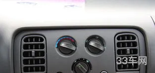 09年哈飞中意面包车参数(哈飞中意面包车整备质量)