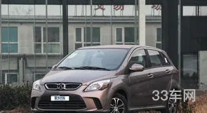 北汽全系车型图片(北汽所有车型图片及报价表)