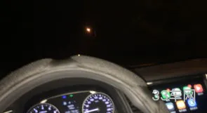 在车里能听见雨刮器电机声(雨刮电机坏了修多少钱)