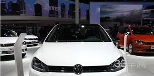 大众golf怎么样(大众商务车7座最新款威然图片)