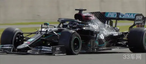 f1汉密尔顿爆胎夺冠(f1汉密尔顿的女助理是谁啊)
